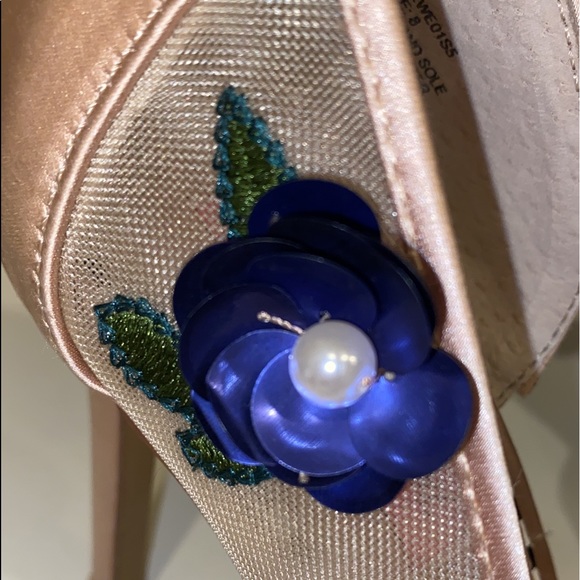 Betsey Johnson Heels - Picture 5 of 10